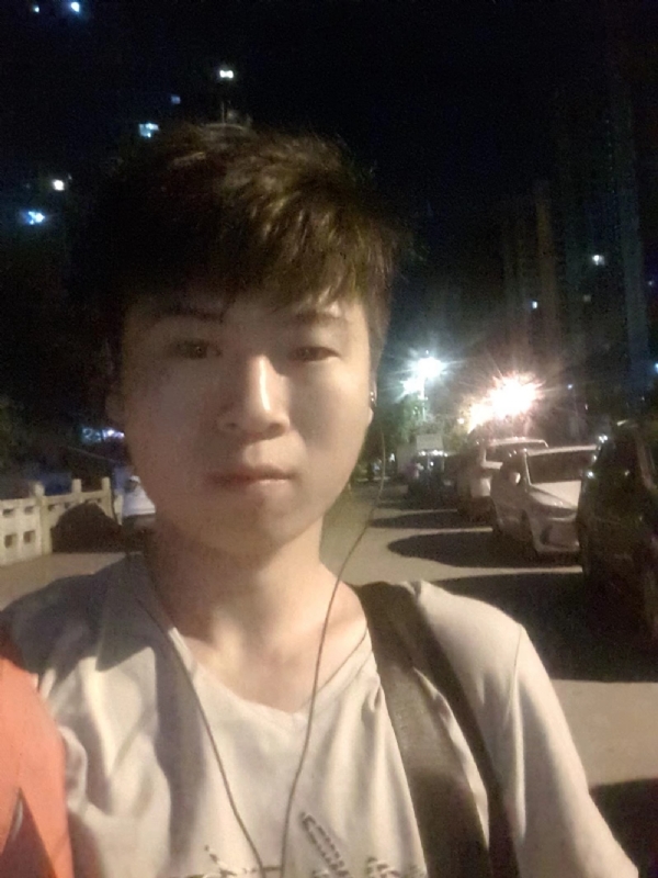 流星的瞬间的第一张照片--惠安相亲网