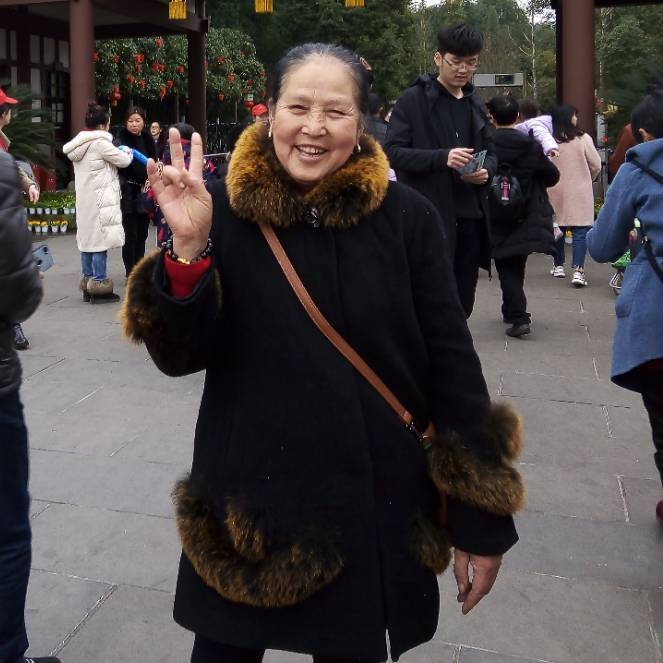 刘刘的第一张照片--惠安相亲网