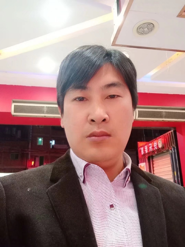 奔跑的第二张照片--惠安相亲网