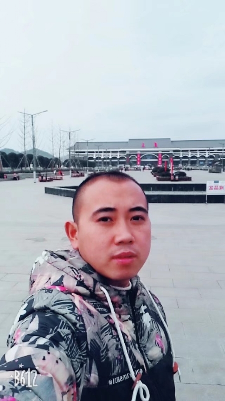 爱相随的第一张照片--惠安相亲网