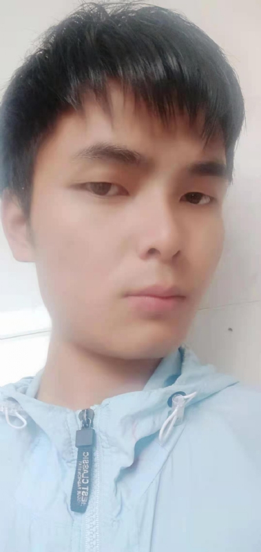 安静的男生的第一张照片--惠安相亲网