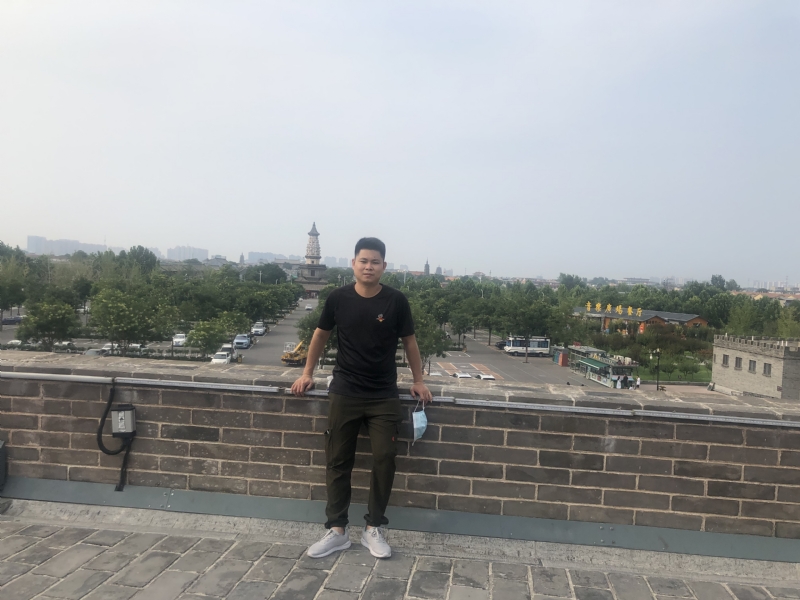 123.向左向右的第一张照片--惠安相亲网