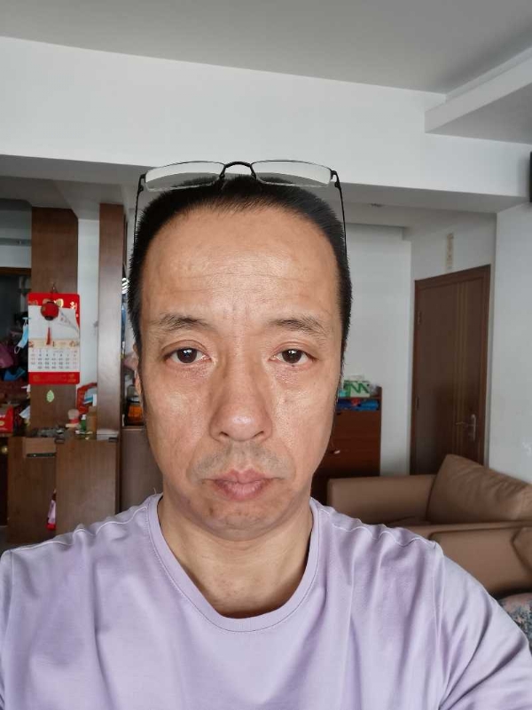 萨博的第一张照片--惠安相亲网