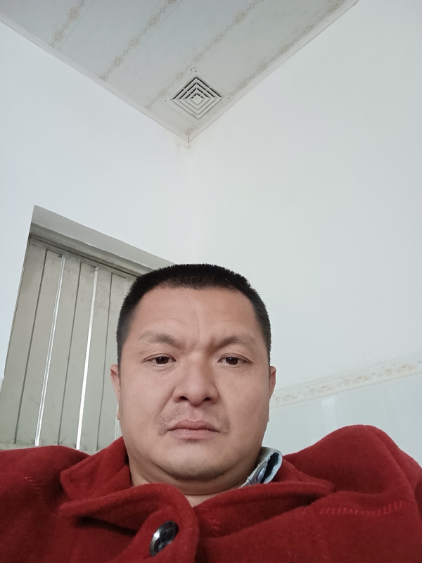 兰成龙的第一张照片--惠安相亲网