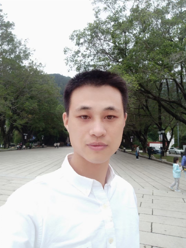 xu的第一张照片--惠安相亲网